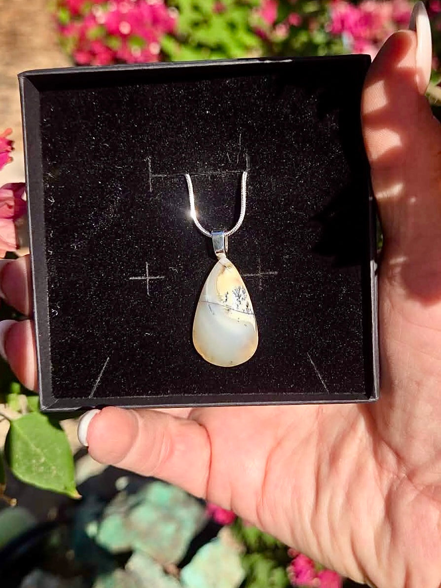 Earthly Cab Necklace-N4