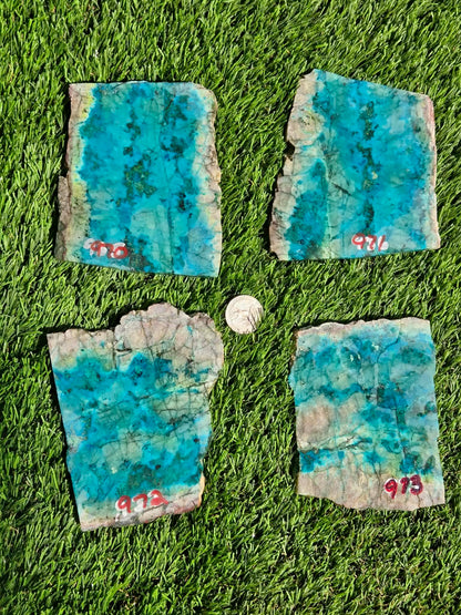 Chrysocolla in Quartz Slabs V970–973