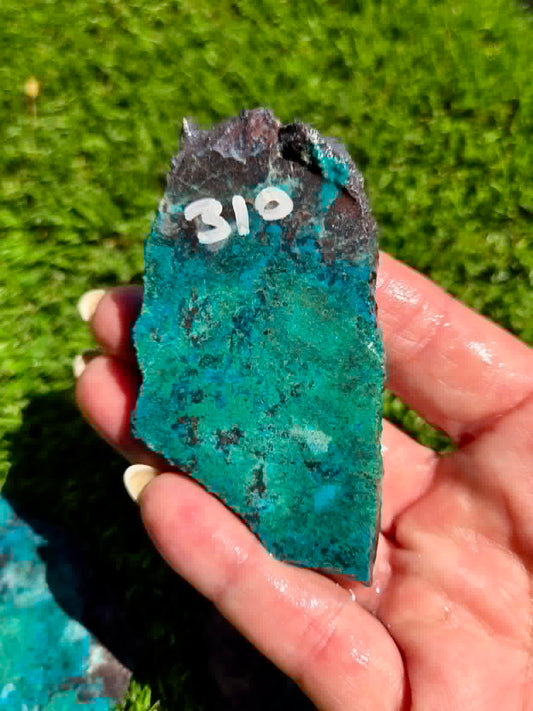 High-End Chrysocolla & Malachite Vein G309-313