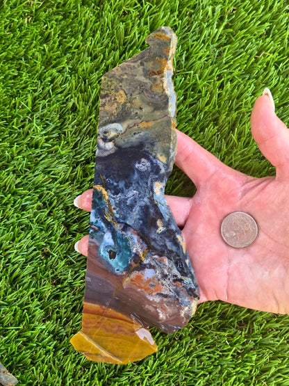 Indonesian Magnetic Banded Jasper Slabs Q813–819