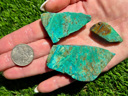 Globe Chrysocolla Slab Bundle-SB11