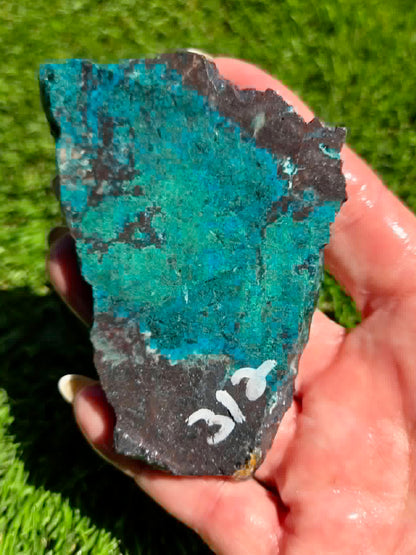 High-End Chrysocolla & Malachite Vein G309-313