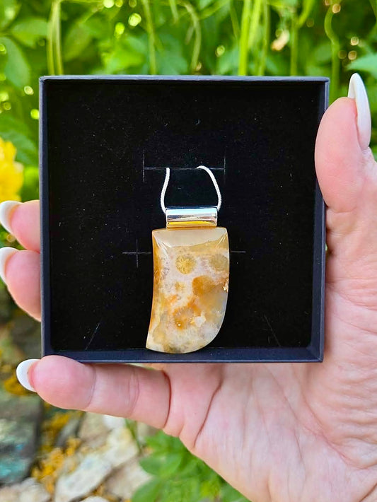 Earthly Cab Necklace-N47