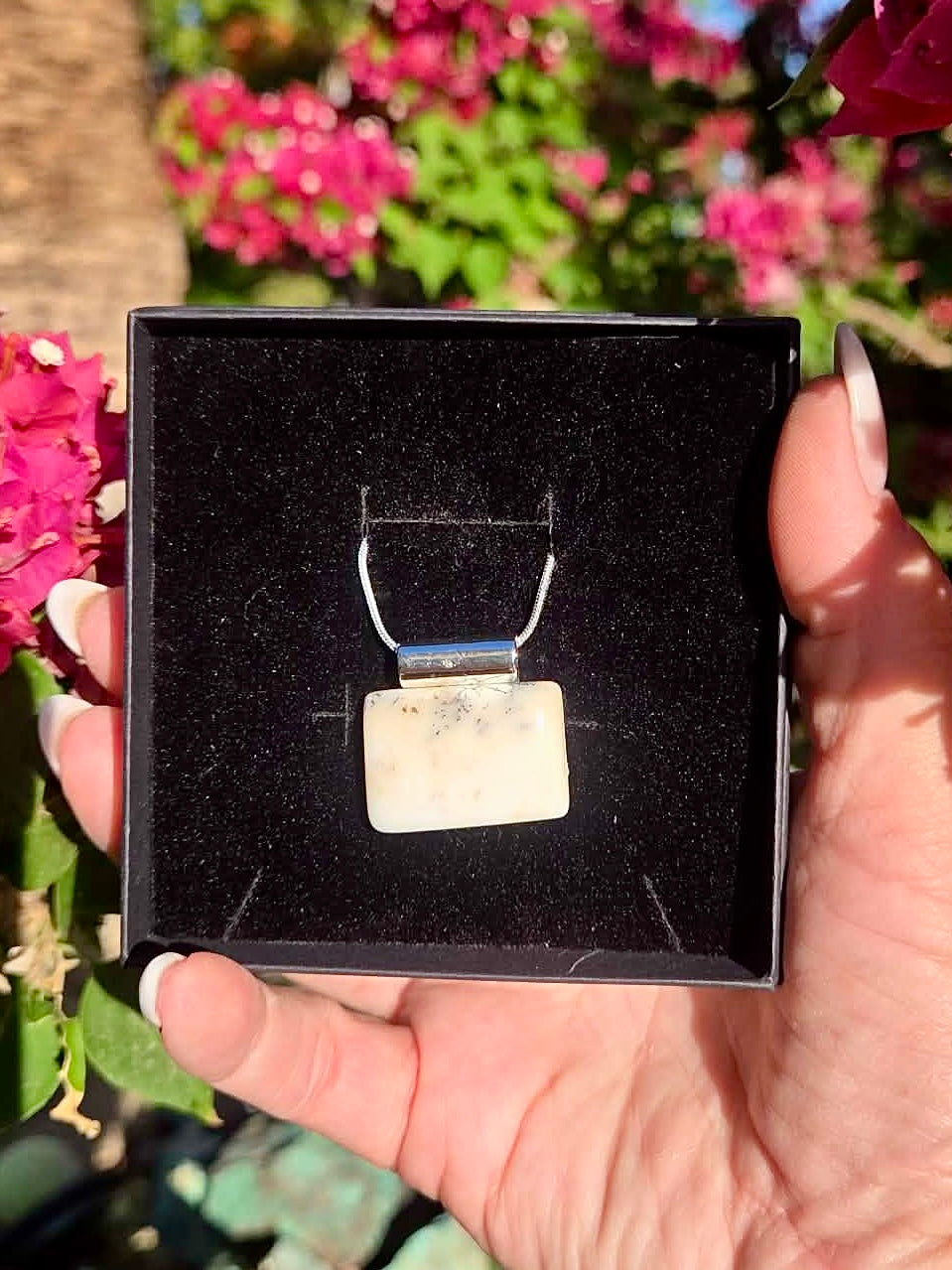Earthly Cab Necklace-N12