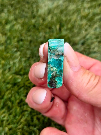 Globe Chrysocolla Slab Bundle -17