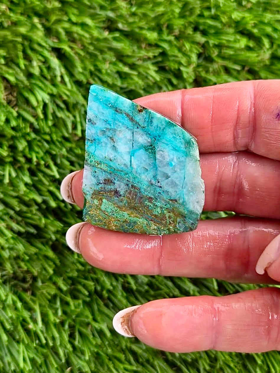 Globe Chrysocolla Slab Bundle -40