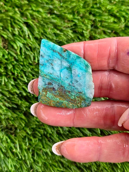 Globe Chrysocolla Slab Bundle -40
