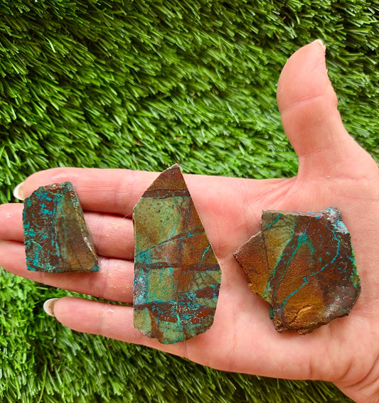 Globe Chrysocolla Slab Bundle -1
