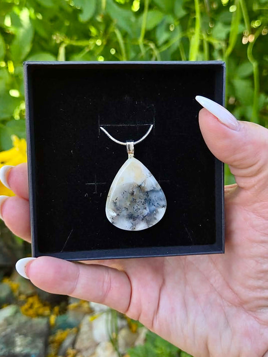 Earthly Cab Necklace-N42
