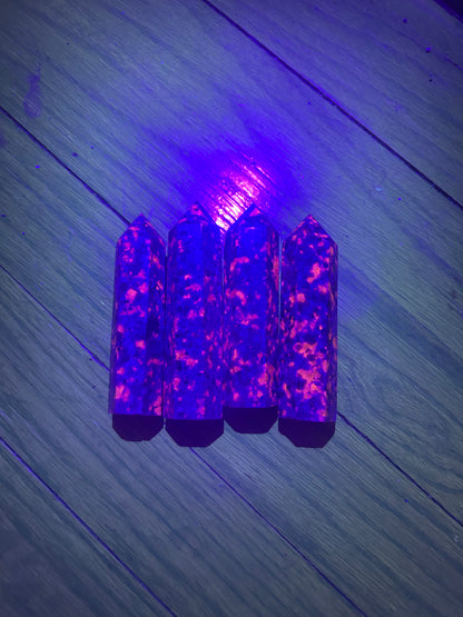 Yooperlite towers (UV Reactive)