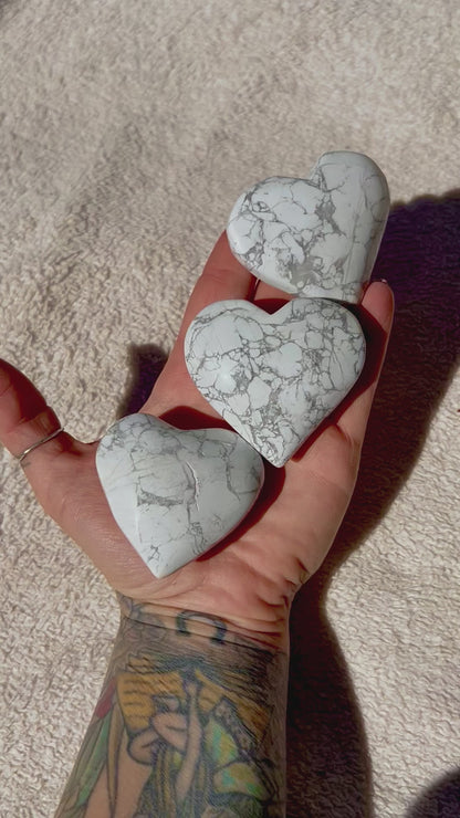 Howlite Hearts 120g-132g